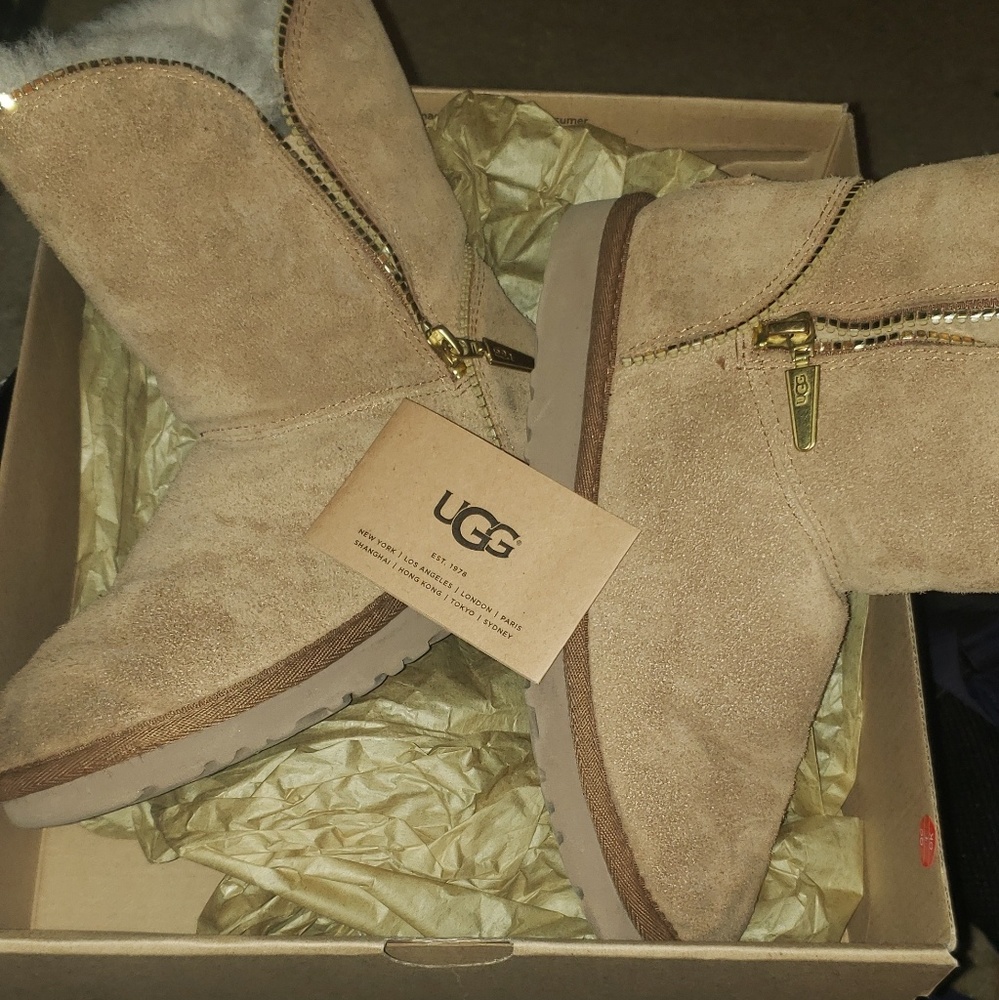Girls Ugg